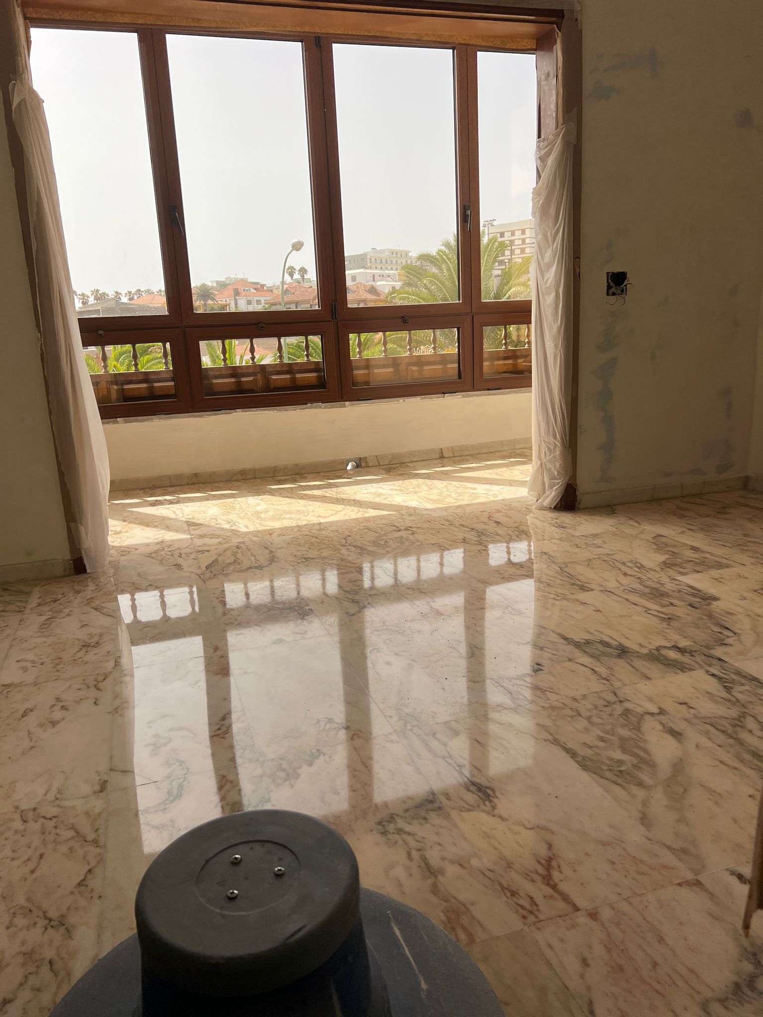 Pulido y Abrillantado de Suelos